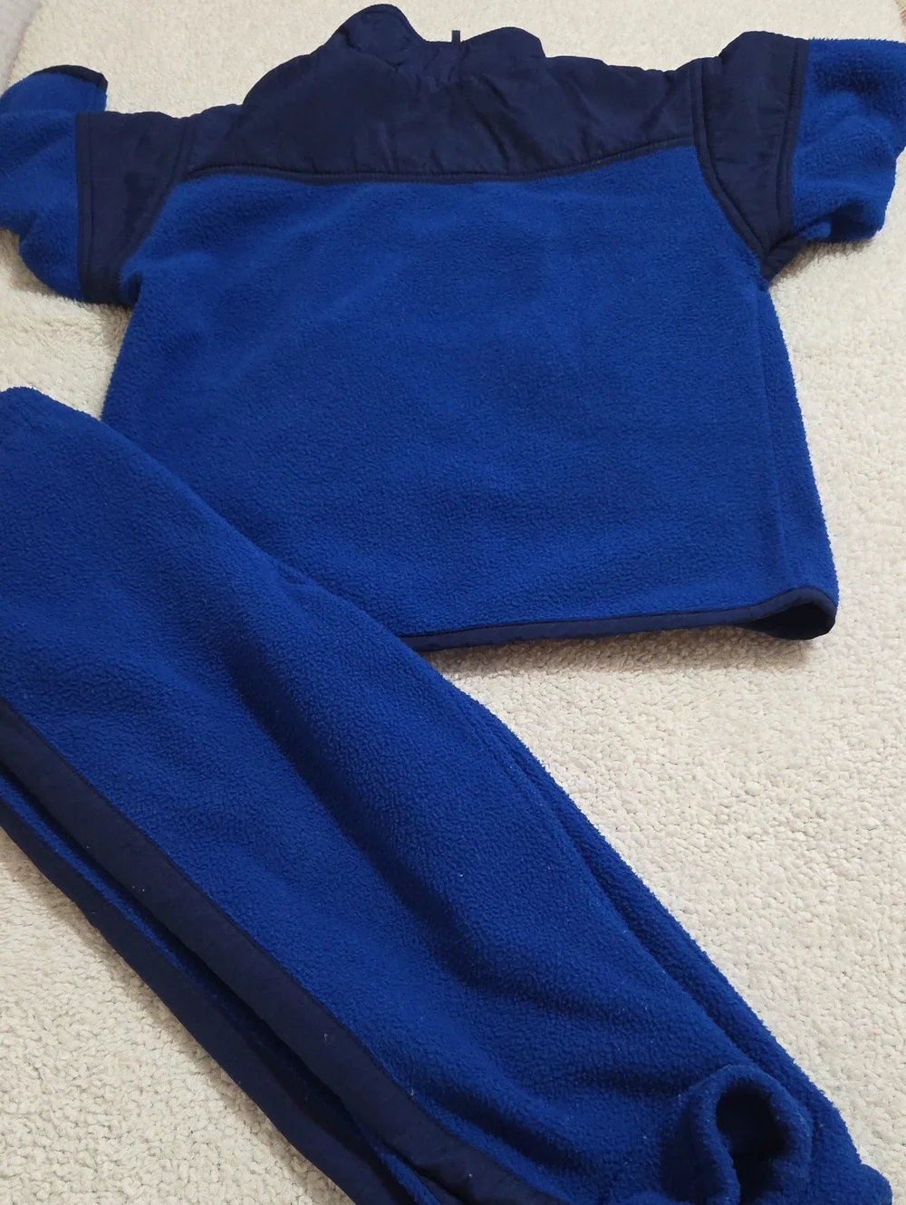 OSH KOSH B'GOSH 2PC TRACK SUIT